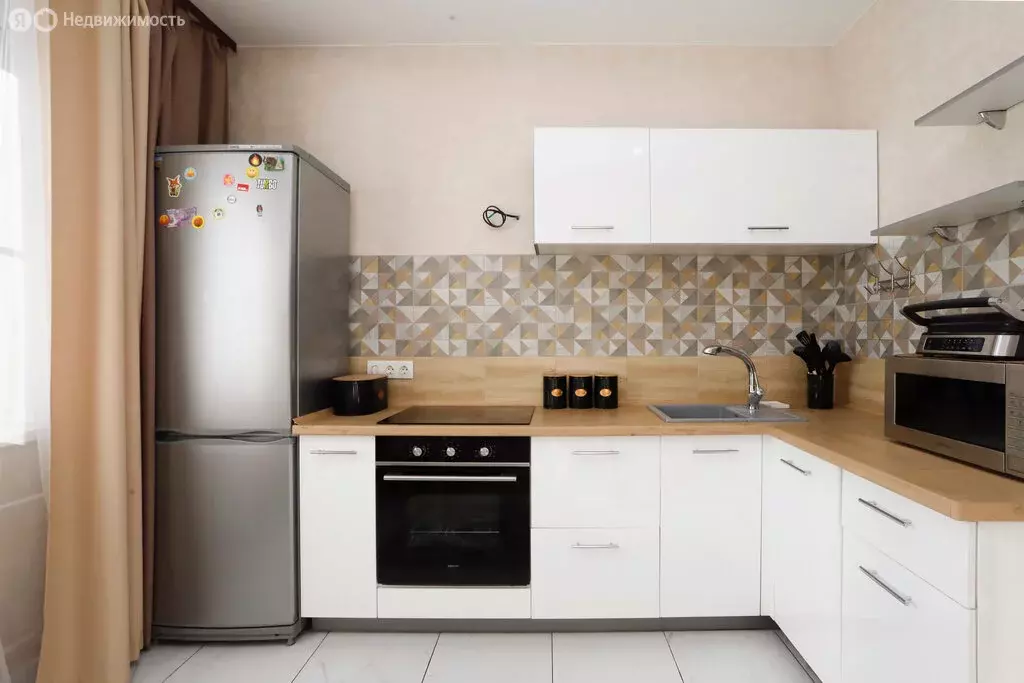 1-комнатная квартира: Иркутск, улица Баррикад, 62/12 (45.03 м) - Фото 1