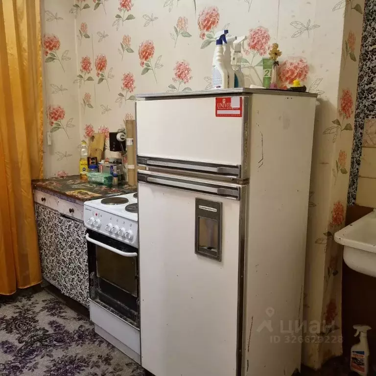 1-к кв. Иркутская область, Усть-Илимск ул. Булгакова, 1 (30.0 м) - Фото 1