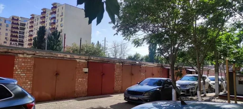 Гараж в Астраханская область, Астрахань ул. Савушкина, 2Аблок2 (39 м) - Фото 0