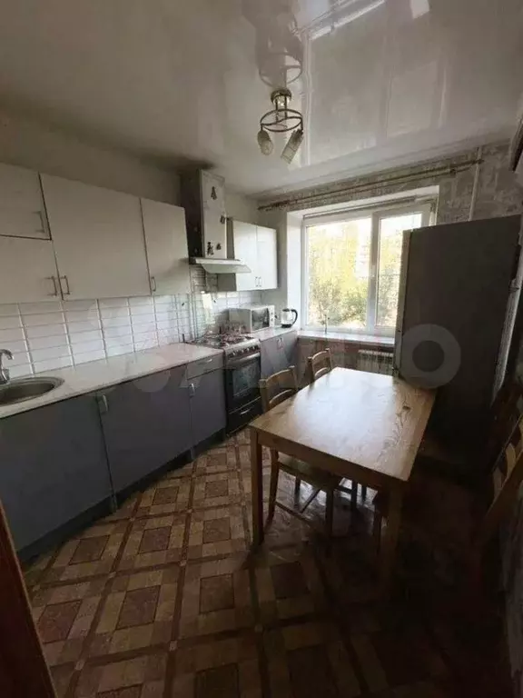 2-к. квартира, 47 м, 4/9 эт. - Фото 0