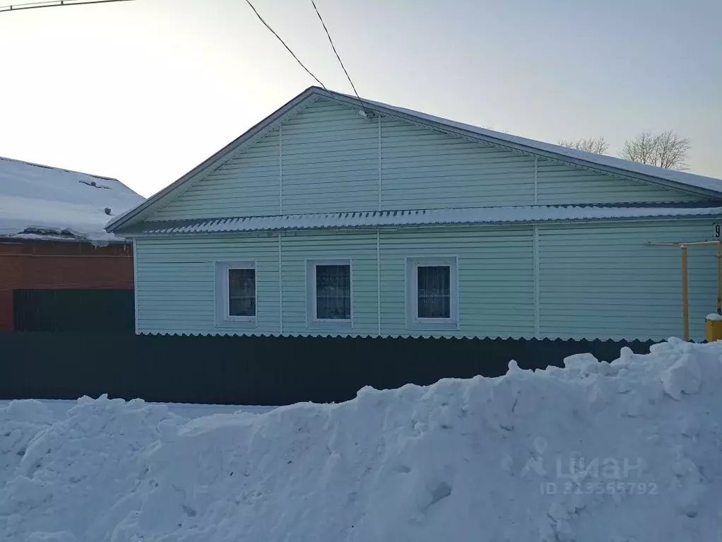 Дом в Омская область, Омск ул. Дружбы (112 м) - Фото 1