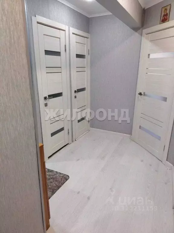 2-к кв. Брянская область, Брянск ул. Горбатова, 17 (47.5 м) - Фото 2