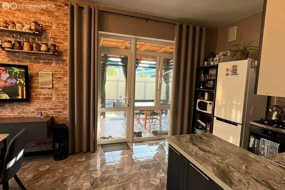 Дом в Краснодар, улица имени Георгия Гужина, 18 (75 м) - Фото 1