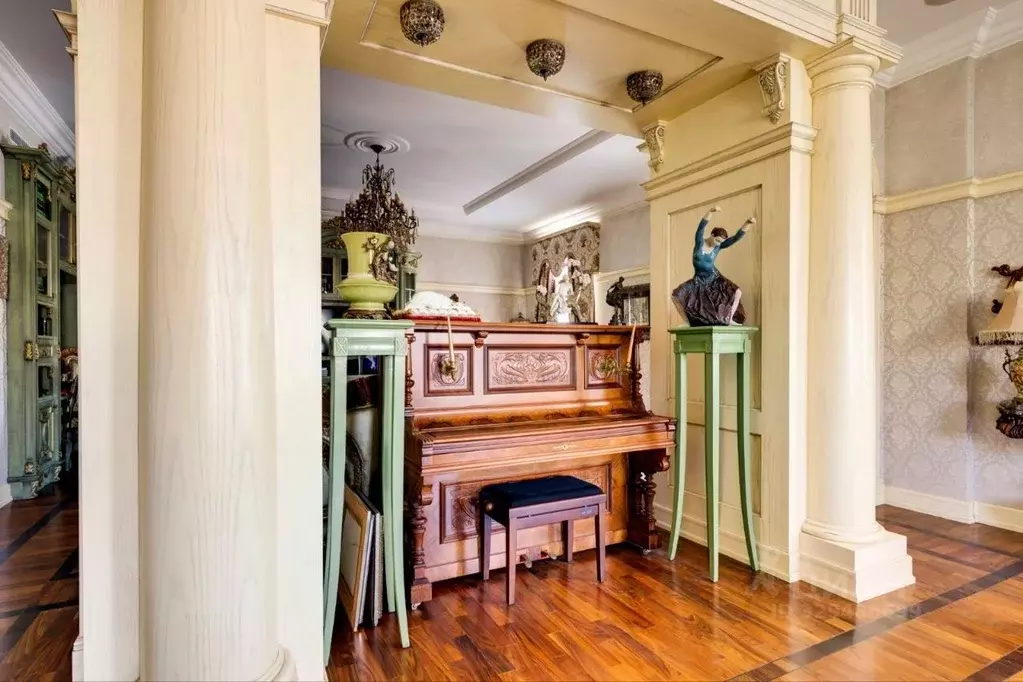 5-к кв. Москва ул. Солянка, 1/2С1 (258.6 м) - Фото 0