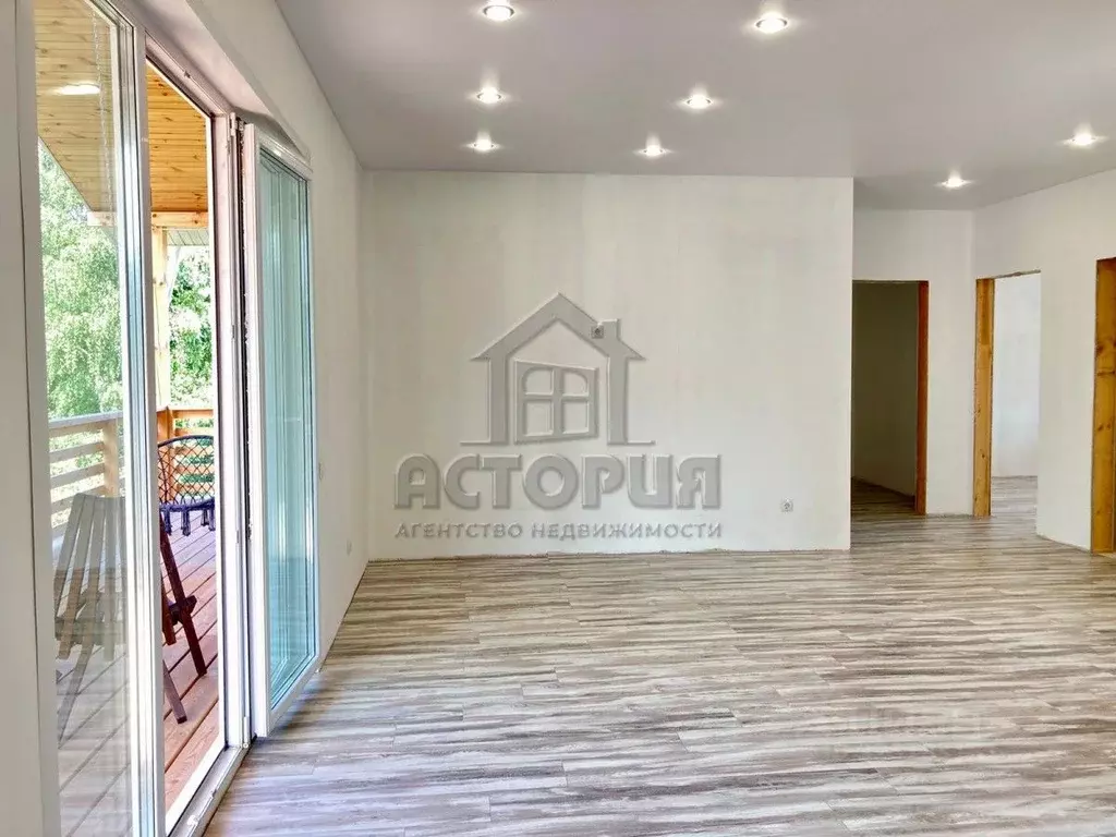 Дом в Красноярский край, Сосновоборский муниципальный округ, д. ... - Фото 2