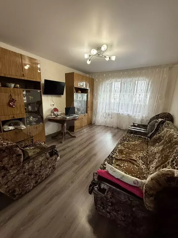2-к. квартира, 55 м, 8/9 эт. - Фото 0