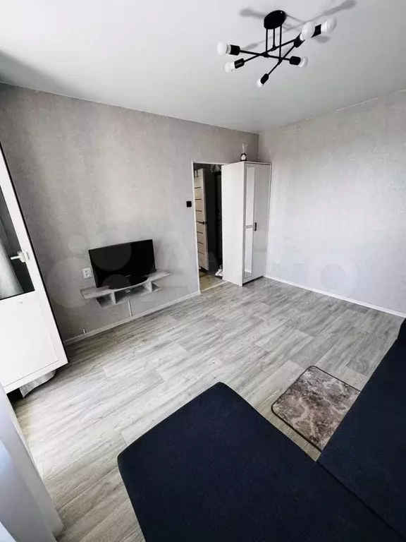 1-к. квартира, 31 м, 9/9 эт. - Фото 0