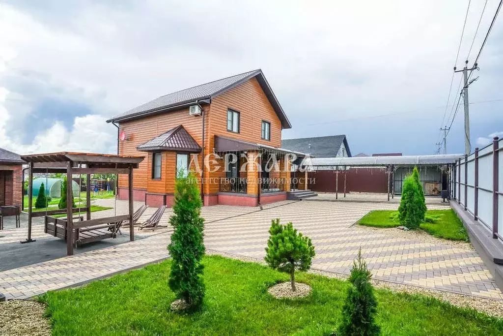 Коттедж в Белгородская область, Старый Оскол ул. Луганская (140 м) - Фото 0
