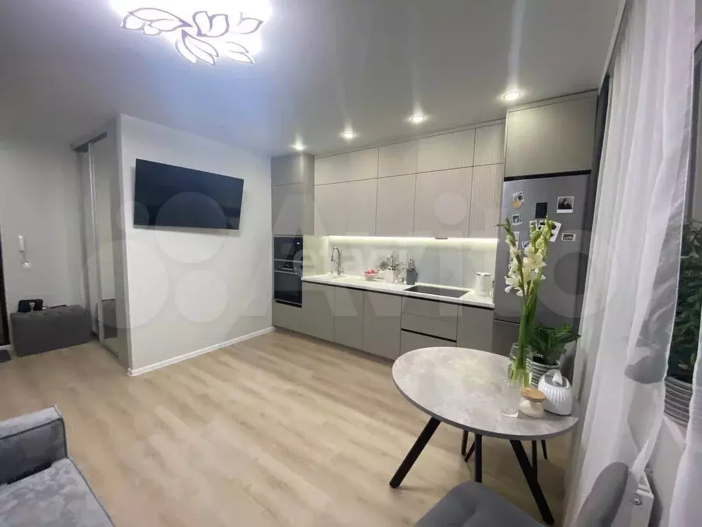 1-к. квартира, 40,5 м, 9/10 эт. - Фото 0