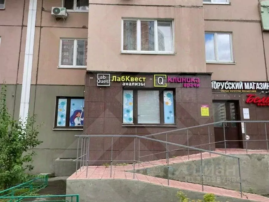 Помещение свободного назначения в Московская область, Красногорск бул. ... - Фото 1