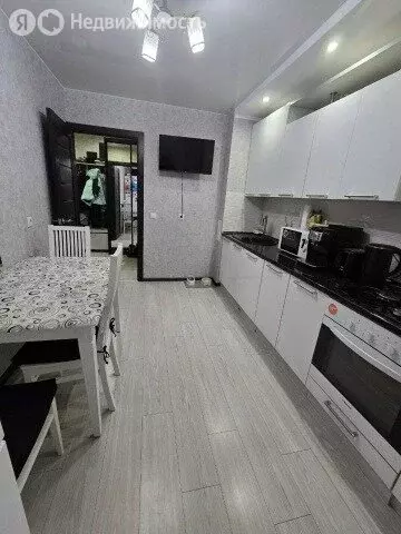 2-комнатная квартира: Великий Новгород, Державинский район, улица ... - Фото 2