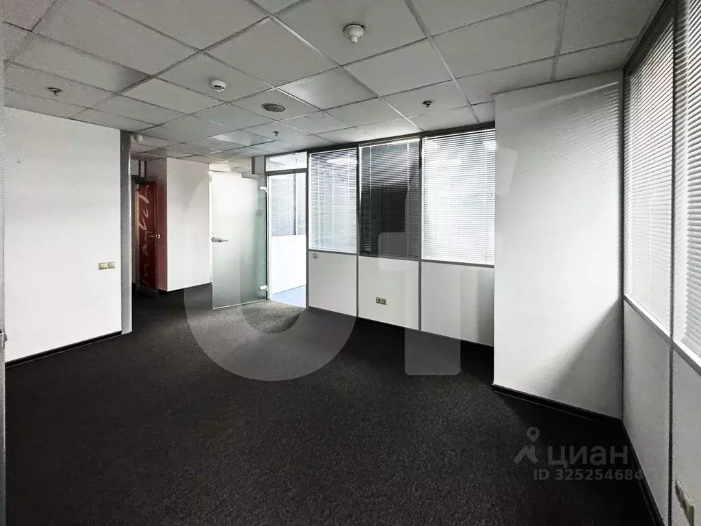 Офис в Москва ул. Ивана Франко, 8 (2367 м) - Фото 1