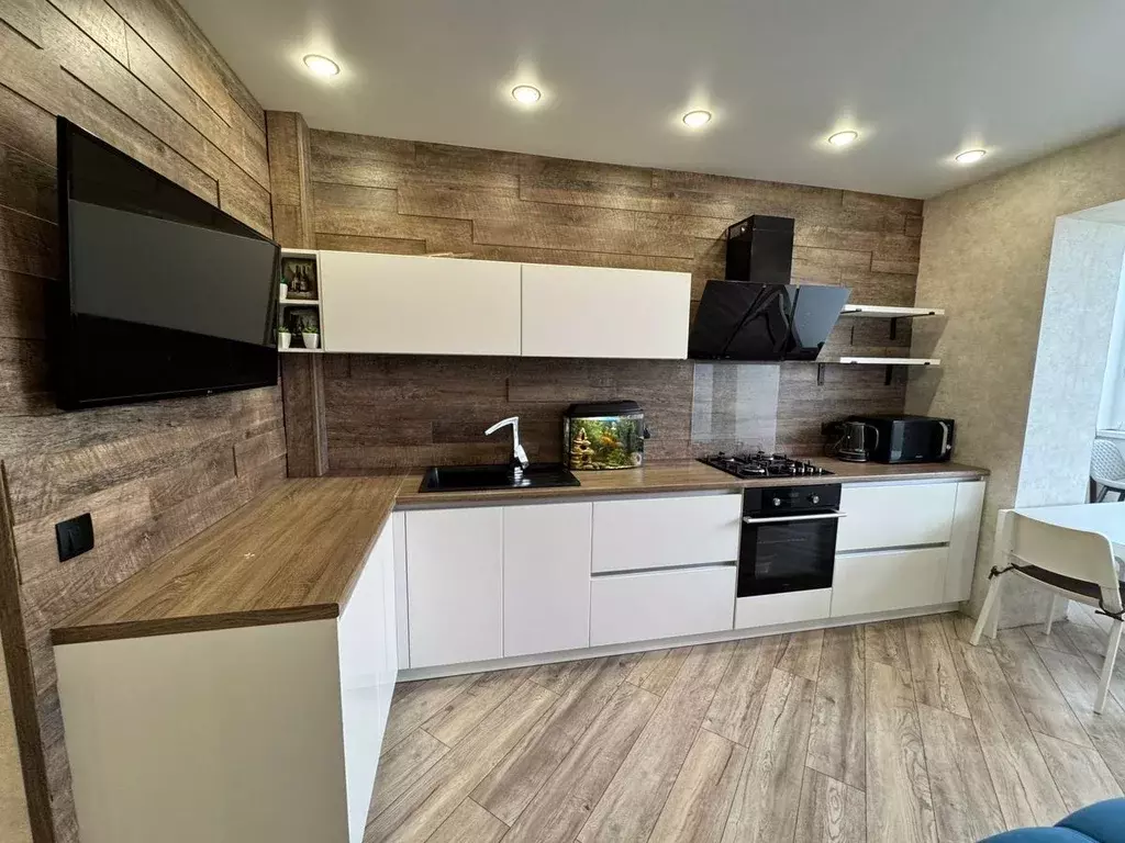 2-к кв. Саратовская область, Энгельс Санаторная ул., 3Ж (57.5 м) - Фото 1