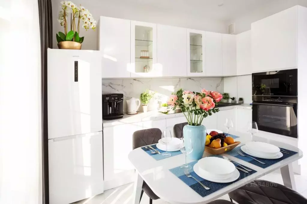 2-к кв. Калининградская область, Зеленоградск ул. Гагарина, 85к1 (65.0 ... - Фото 1