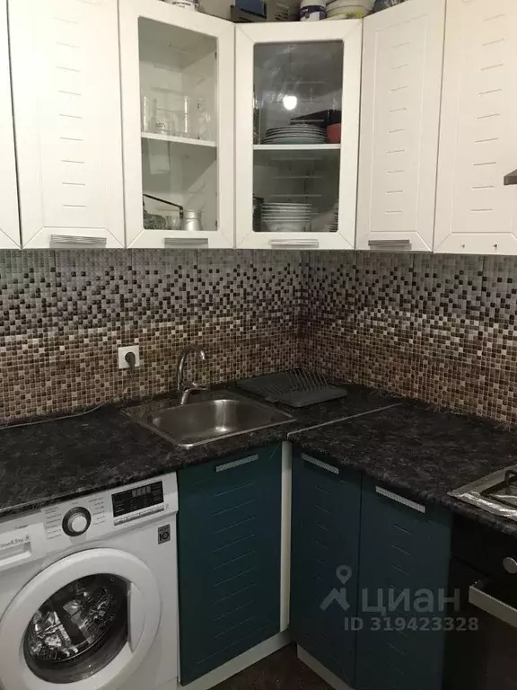 3-к кв. Краснодарский край, Сочи Гагарина мкр, ул. Новоселов, 7А (46.5 ... - Фото 0