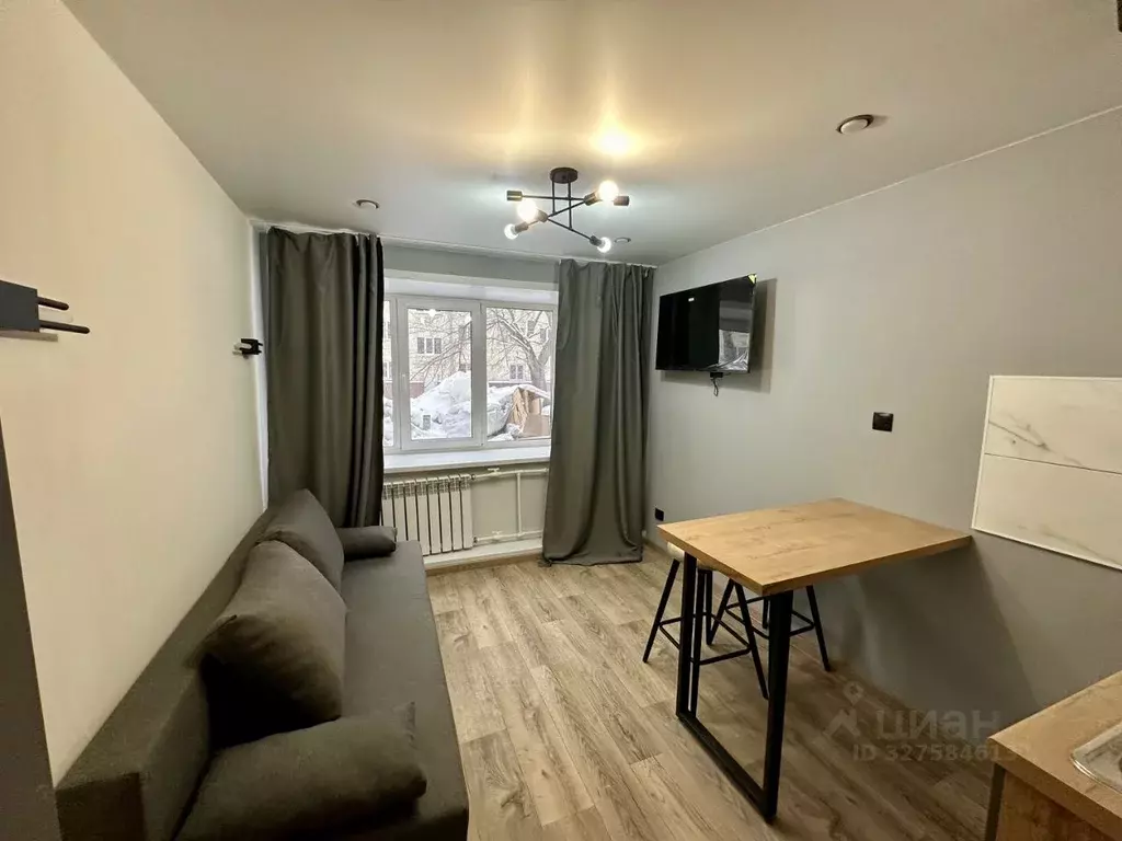 Студия Алтайский край, Барнаул ул. Эмилии Алексеевой, 68 (17.0 м) - Фото 1