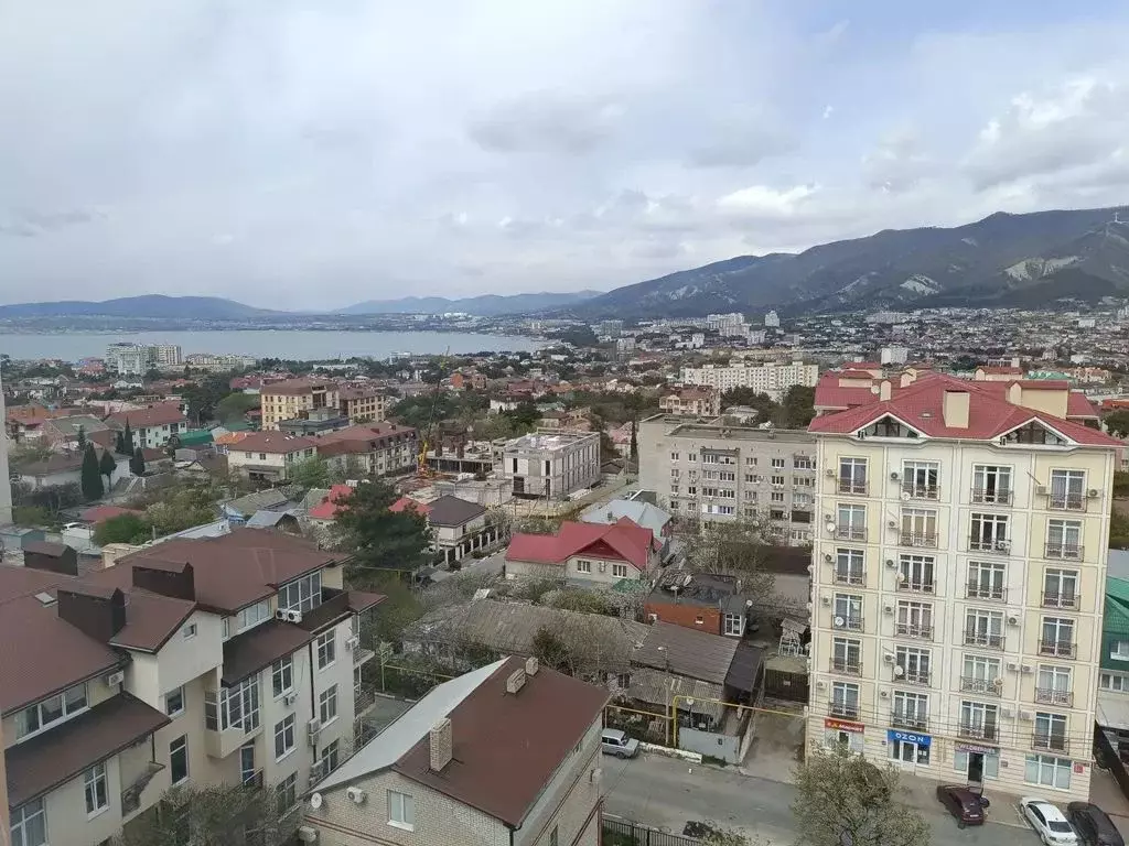 1-к кв. Краснодарский край, Геленджик ул. Орджоникидзе, 9Г (65.0 м) - Фото 0
