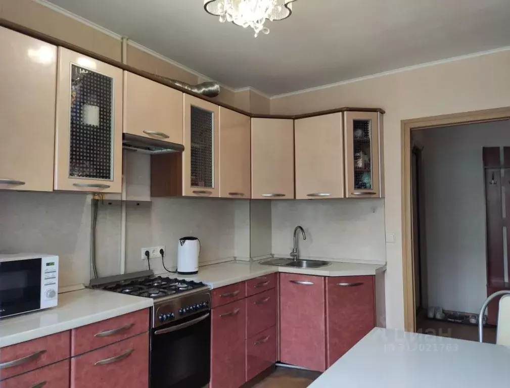 3-к кв. Москва ул. Зои и Александра Космодемьянских, 10 (60.1 м) - Фото 1