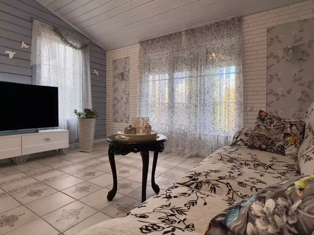 Дом в Смоленская область, Смоленск Богородицкая ул., 11 (120 м) - Фото 1