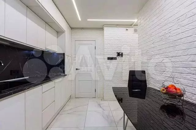 2-к. квартира, 40 м, 1/3 эт. - Фото 0