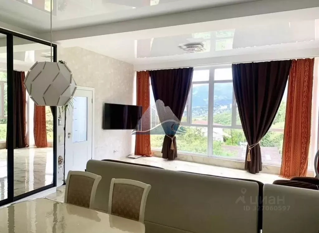 2-к кв. Крым, Ялта муниципальный округ, Восход пгт ул. Авроры, 110 ... - Фото 1