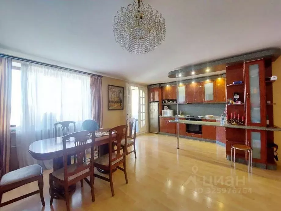 2-к кв. Крым, Симферополь ул. Тургенева, 20 (105.0 м) - Фото 1