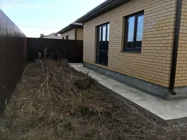 Дом в Ростов-на-Дону, улица Оганова (80 м) - Фото 1