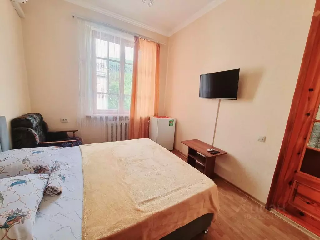 Комната Краснодарский край, Геленджик Изумрудная ул., 24 (16.0 м) - Фото 1