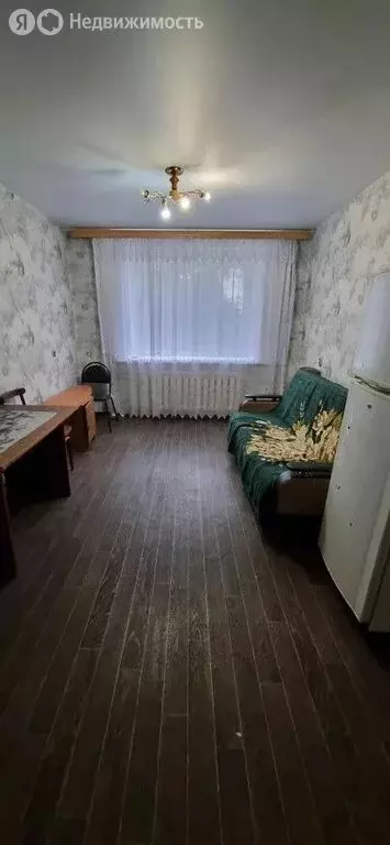 1к в 8-комнатной квартире (16.8 м) - Фото 1