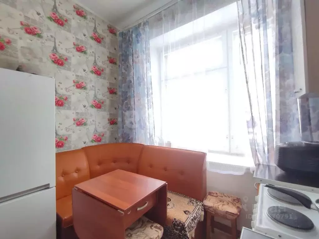 1-к кв. Костромская область, Буй ул. 10-й Годовщины Октября, 19 (28.7 ... - Фото 1