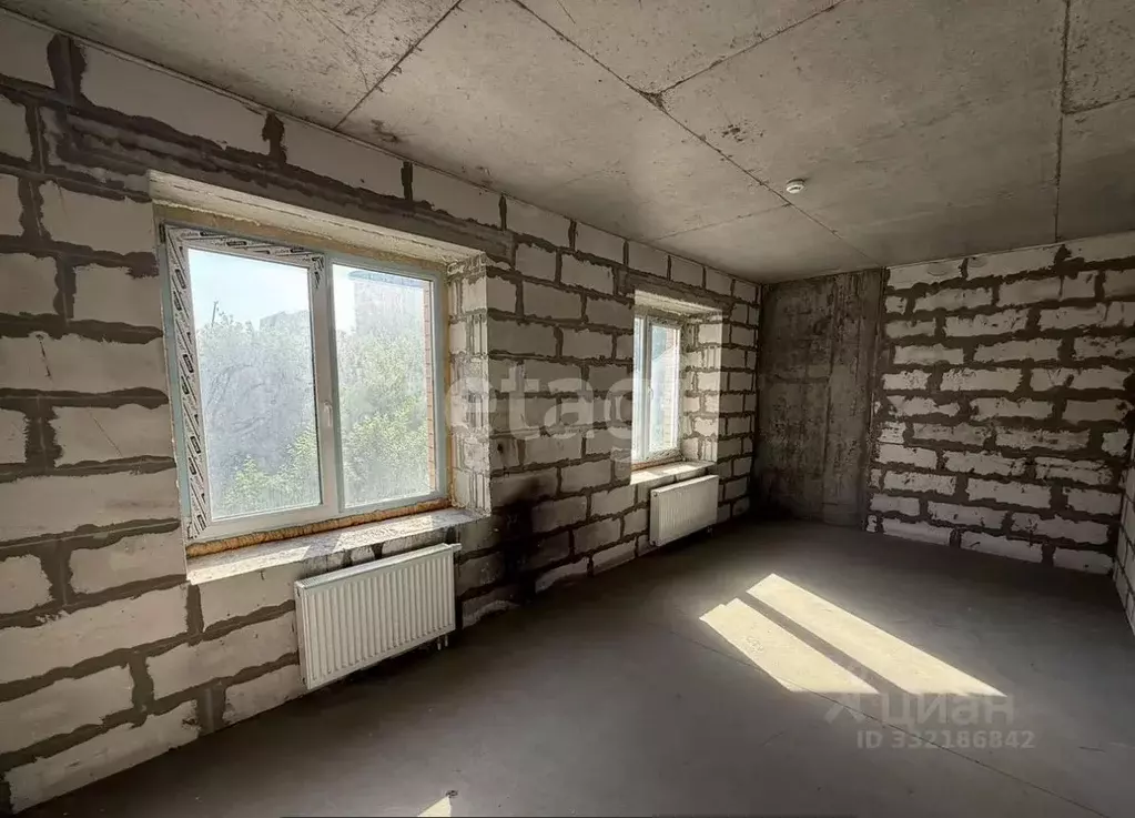 3-к кв. Алтайский край, Барнаул ул. Папанинцев, 143 (50.6 м) - Фото 1