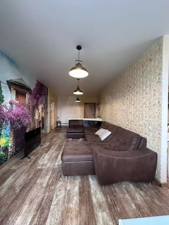 2-к. квартира, 70 м, 7/27 эт. - Фото 0