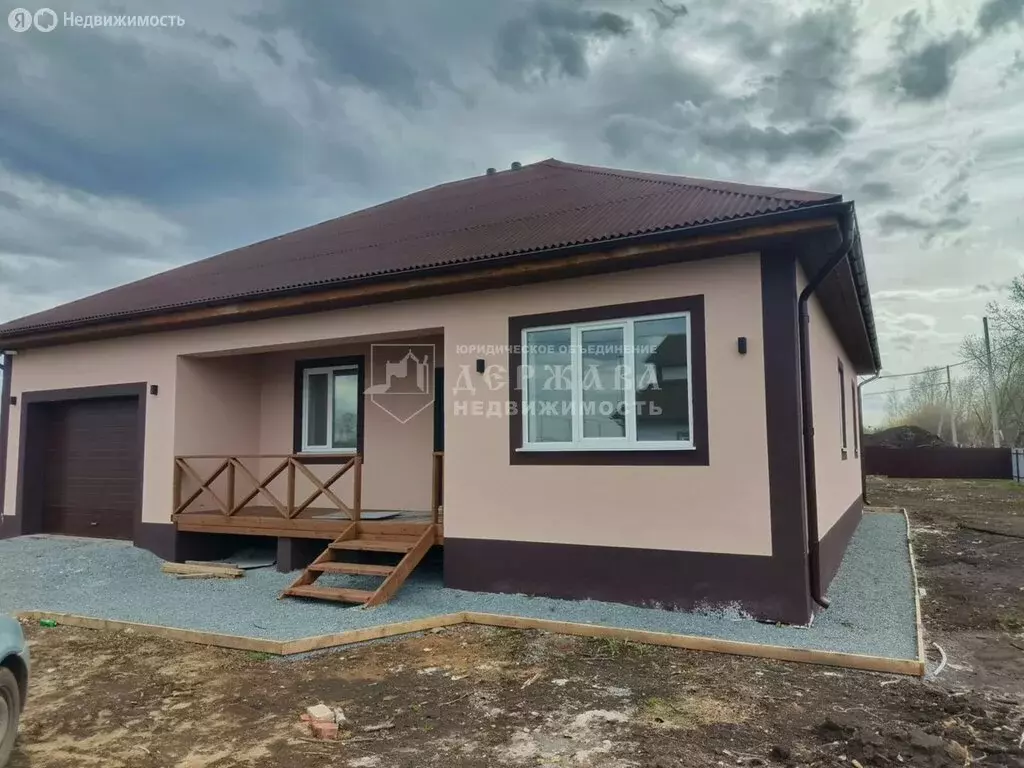 Дом в Кемерово, Заводский район, микрорайон Южный (165 м) - Фото 1