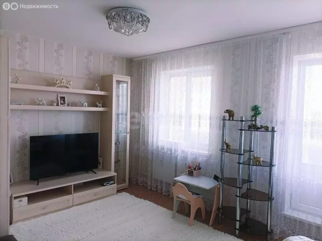 2-комнатная квартира: Пермь, улица Докучаева, 40В (70.3 м) - Фото 0