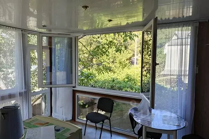 Дом в Крым, Ялта муниципальный округ, Симеиз пгт ул. Советская (10 м) - Фото 1