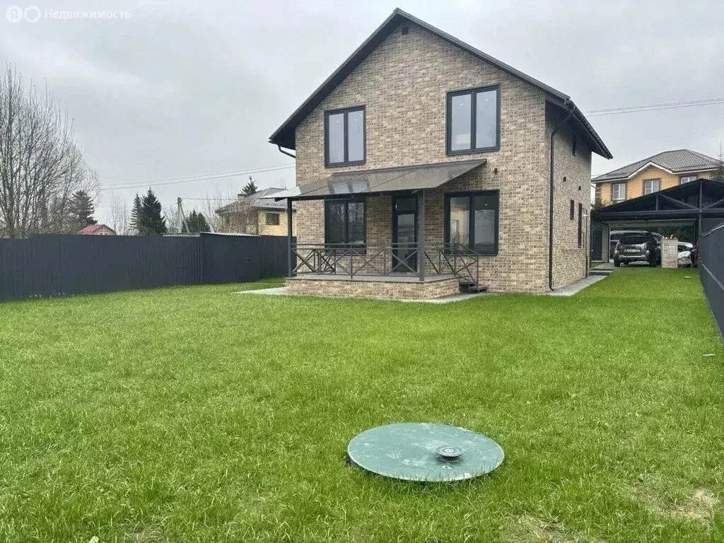 Дом в Одинцовский городской округ, деревня Татарки, 98А (177 м) - Фото 1