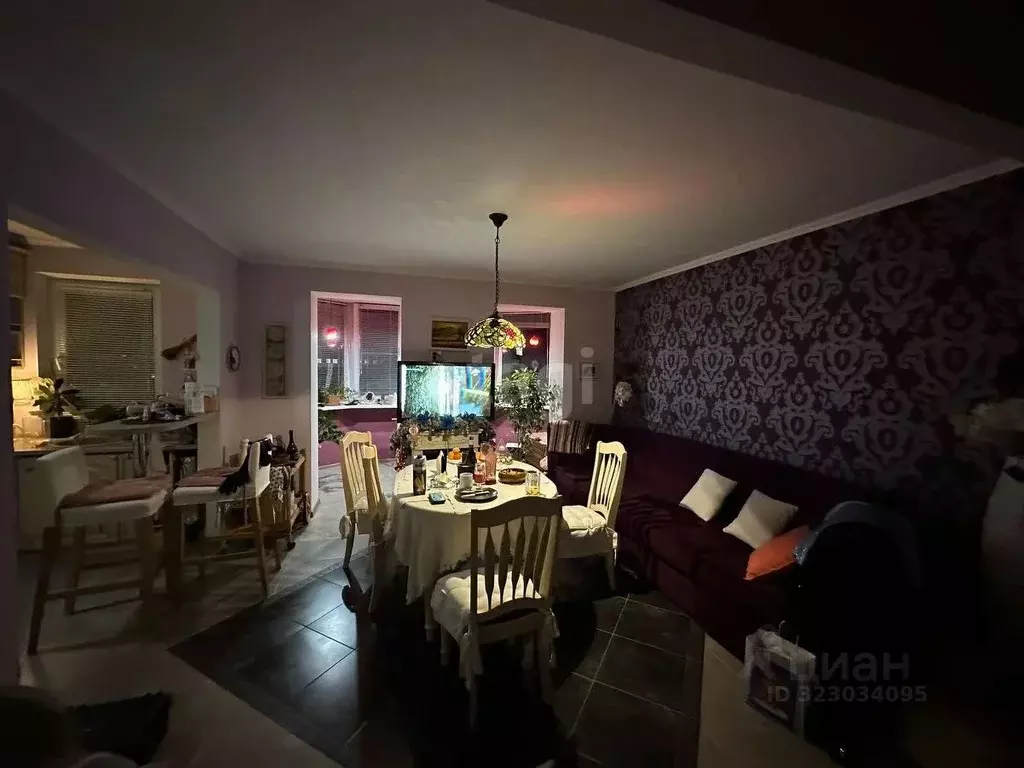 3-к кв. Ставропольский край, Ставрополь пер. Макарова, 8/1 (100.0 м) - Фото 1