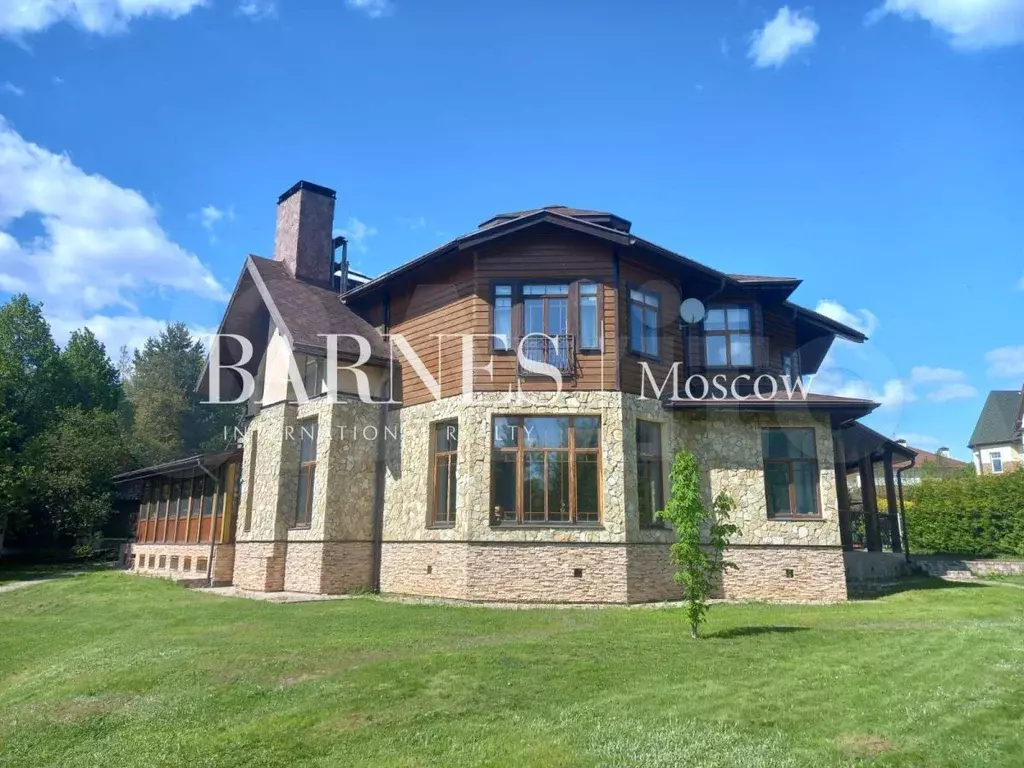 Дом 462 м на участке 32 сот. - Фото 1