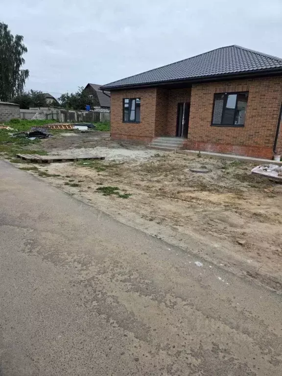 Дом в Курская область, Курский район, Нижнемедведицкий сельсовет, пос. ... - Фото 2