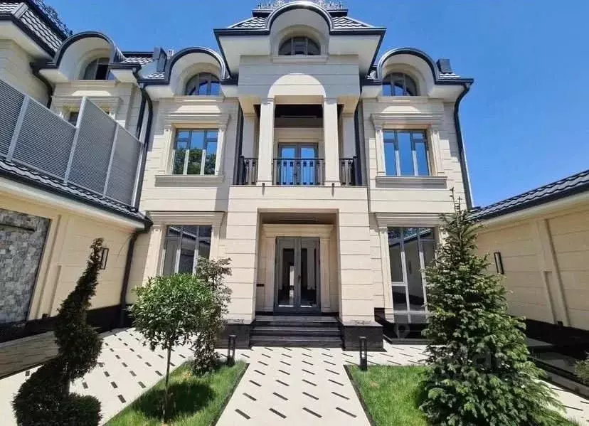 Дом в Краснодарский край, Сочи Красная Поляна пгт, ул. Волоколамская ... - Фото 1