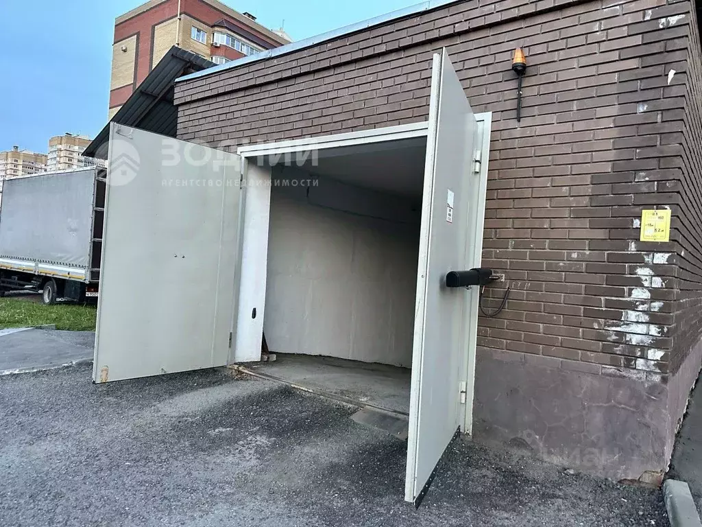 Гараж в Чувашия, Чебоксары ул. Ленинского Комсомола, 23к2 (21 м) - Фото 1