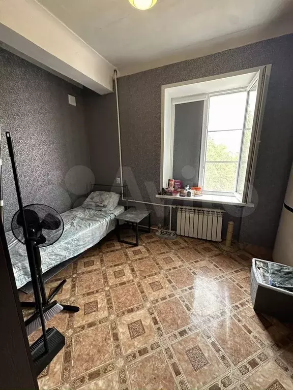 Комната 11,6 м в 1-к., 4/4 эт. - Фото 0