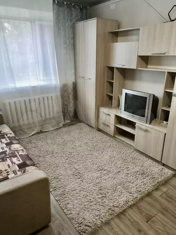 Комната 18 м в 5-к., 5/5 эт. - Фото 0