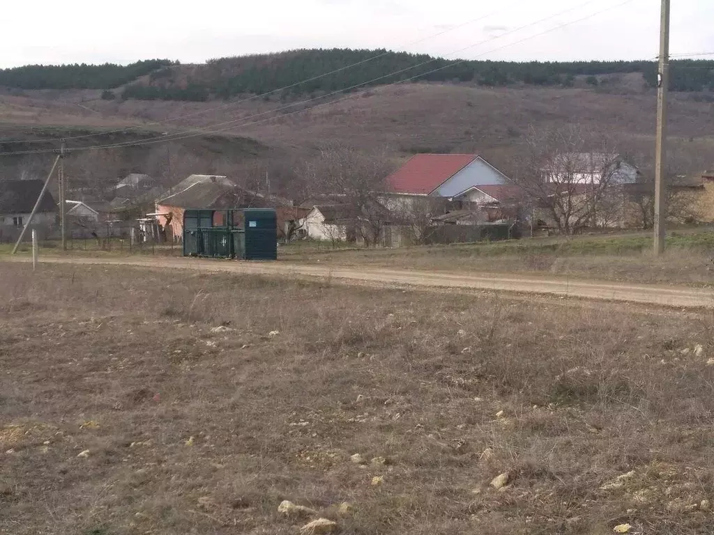 Участок в Крым, Симферопольский район, Пожарское с/пос, с. Демьяновка ... - Фото 1