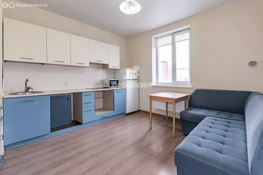 2-комнатная квартира: Екатеринбург, улица Яскина, 8 (60.1 м) - Фото 1