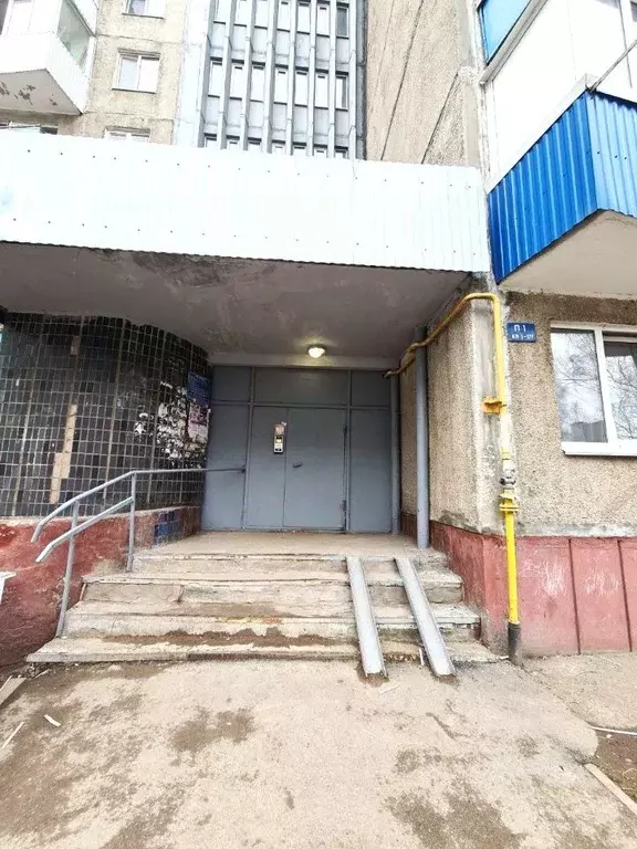 1-к кв. Башкортостан, Уфа Кольцевая ул., 201/1 (30.4 м) - Фото 1