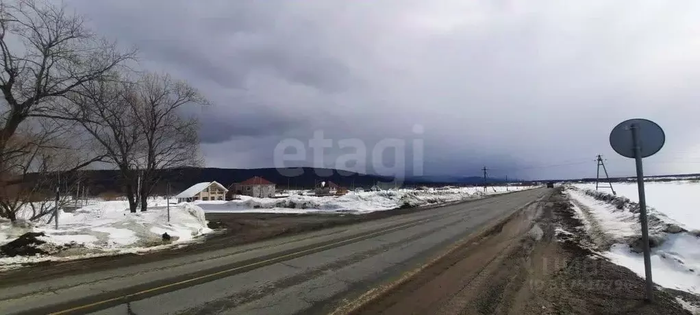 Участок в Сахалинская область, Южно-Сахалинск городской округ, с. ... - Фото 1