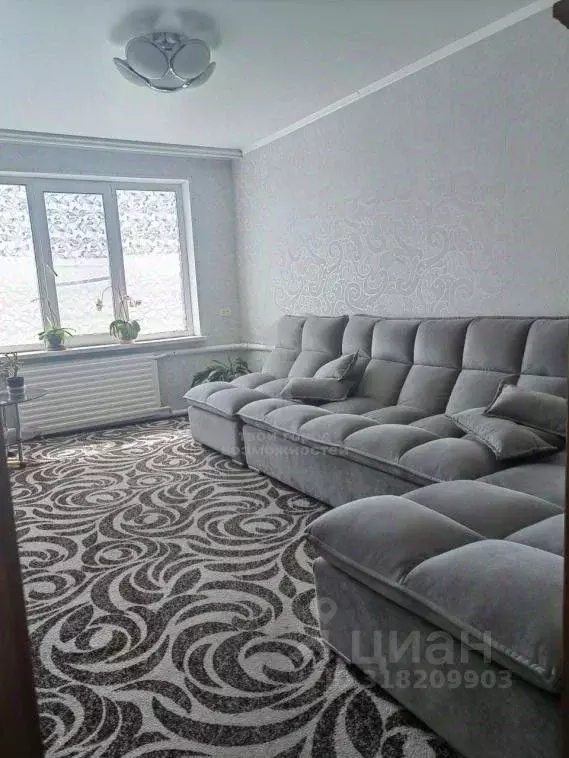 Дом в Омская область, Саргатское рп ул. Олимпийская, 22 (67 м) - Фото 0