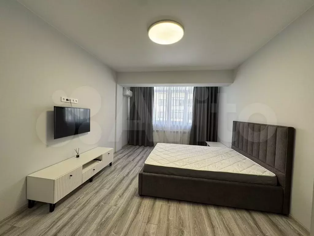 1-к. квартира, 53 м, 7/9 эт. - Фото 0