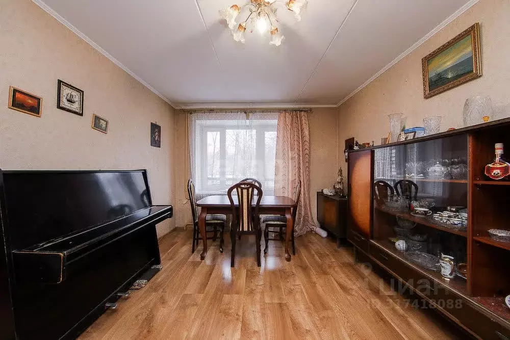 3-к кв. Калининградская область, Калининград ул. Гайдара, 15 (60.6 м) - Фото 0